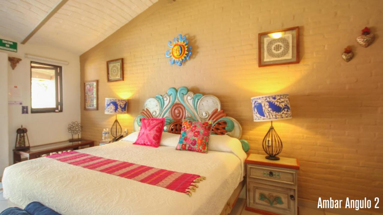 Hotel Boutique Casa Copal Ахихик Экстерьер фото