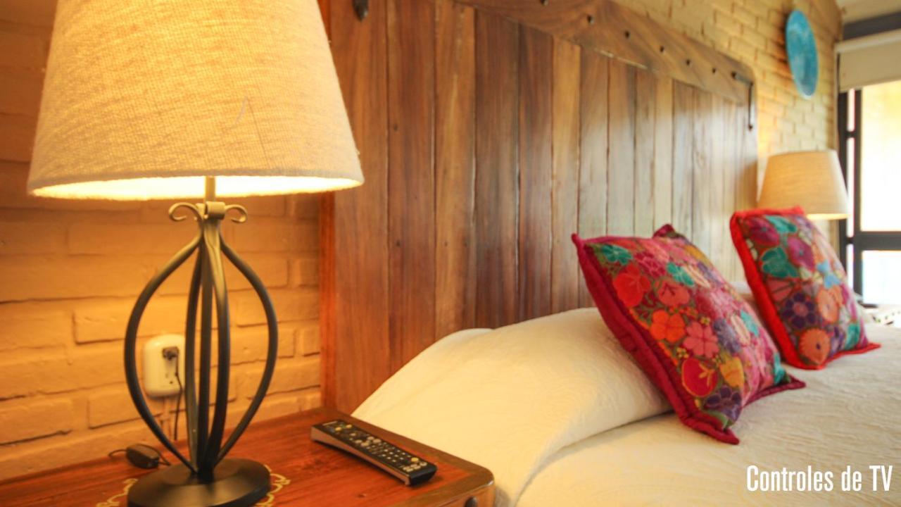 Hotel Boutique Casa Copal Ахихик Экстерьер фото