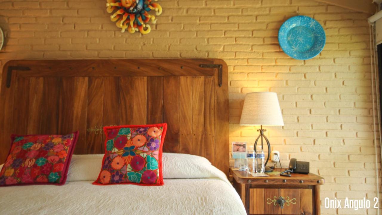 Hotel Boutique Casa Copal Ахихик Экстерьер фото