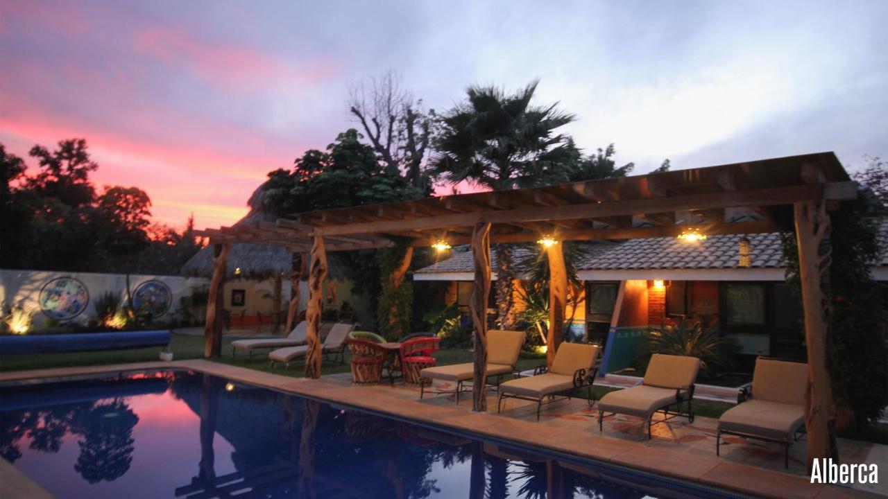 Hotel Boutique Casa Copal Ахихик Экстерьер фото